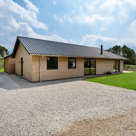 Dom wakacyjny In Hvide Sande With Sauna